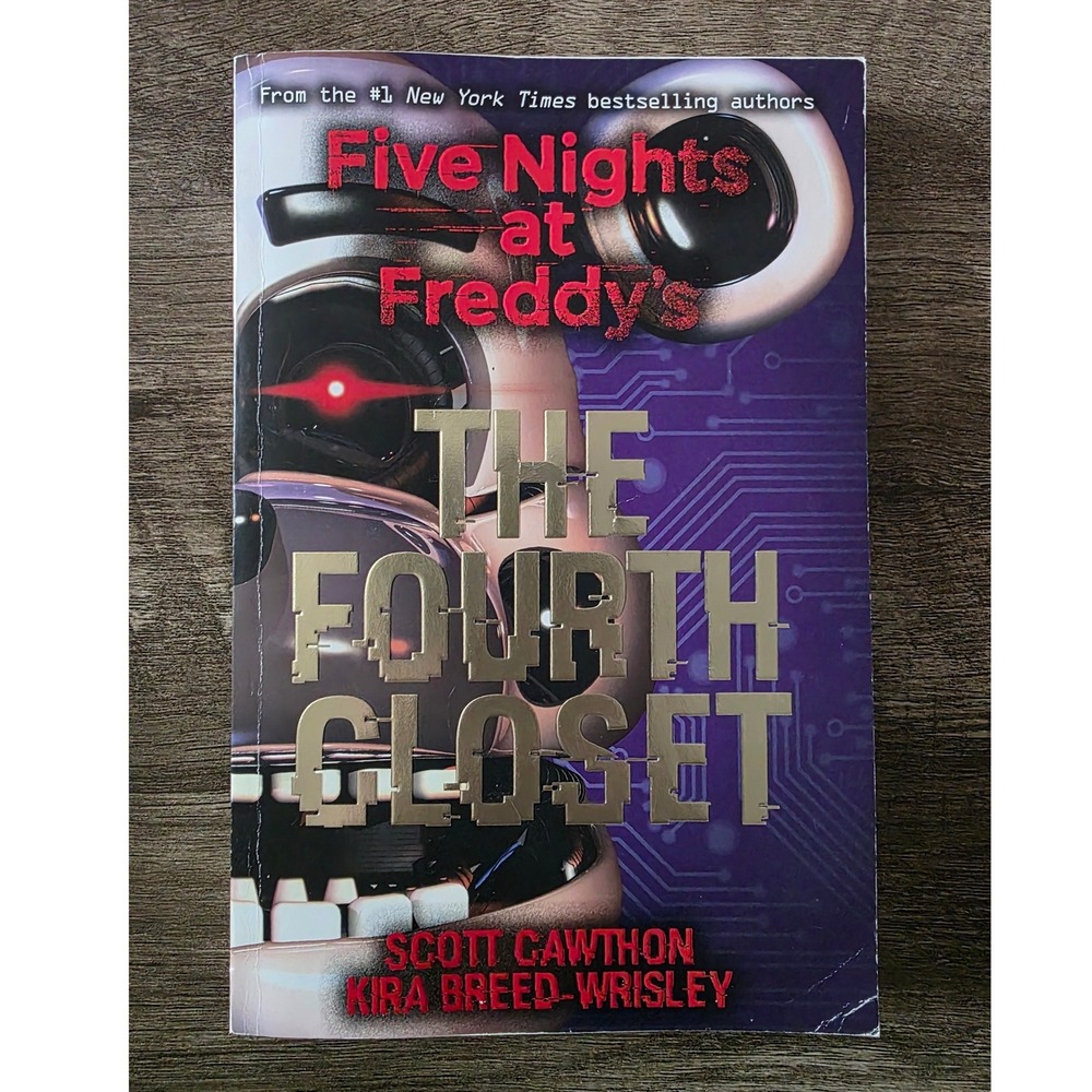 Five Nights at Freddys The Fourth Closet Scott Cawthon‎ Paperback Book 3 FNAF